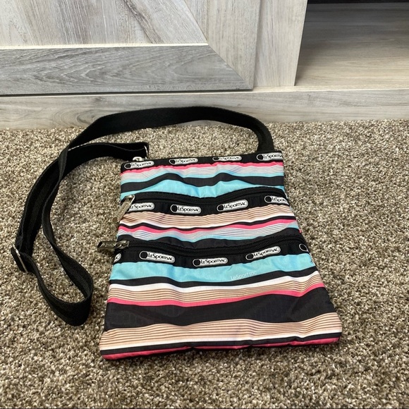 LeSportSac Crossbody Adjustable Strap, Three Separate Zipper Compartments Stripe - Picture 6 of 7